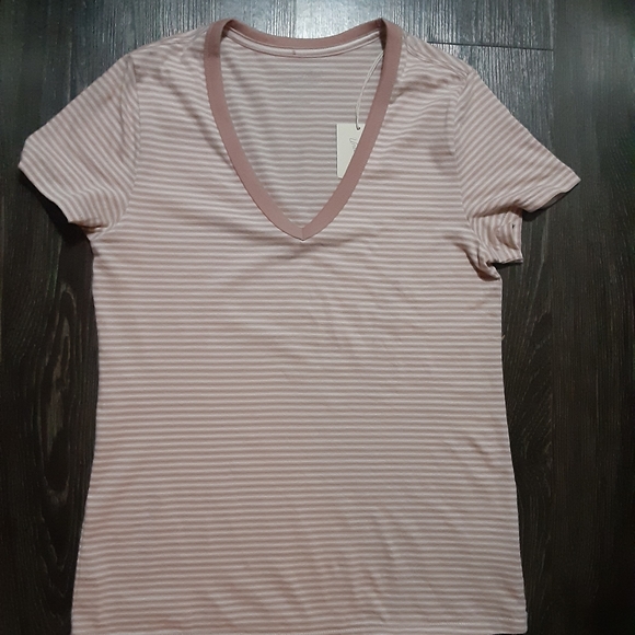 Universal Threads Perfect Tee Bundle - Picture 2 of 7